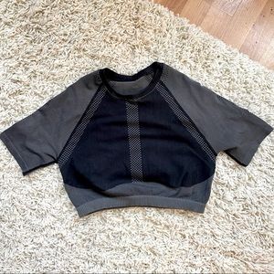 Fabletics Jessie Seamless Crop Top